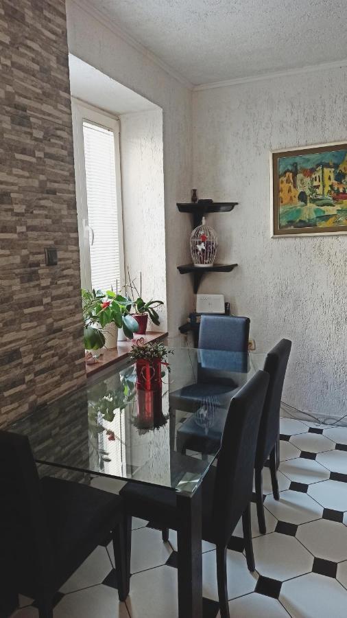 Apartman Paola 로브란 외부 사진